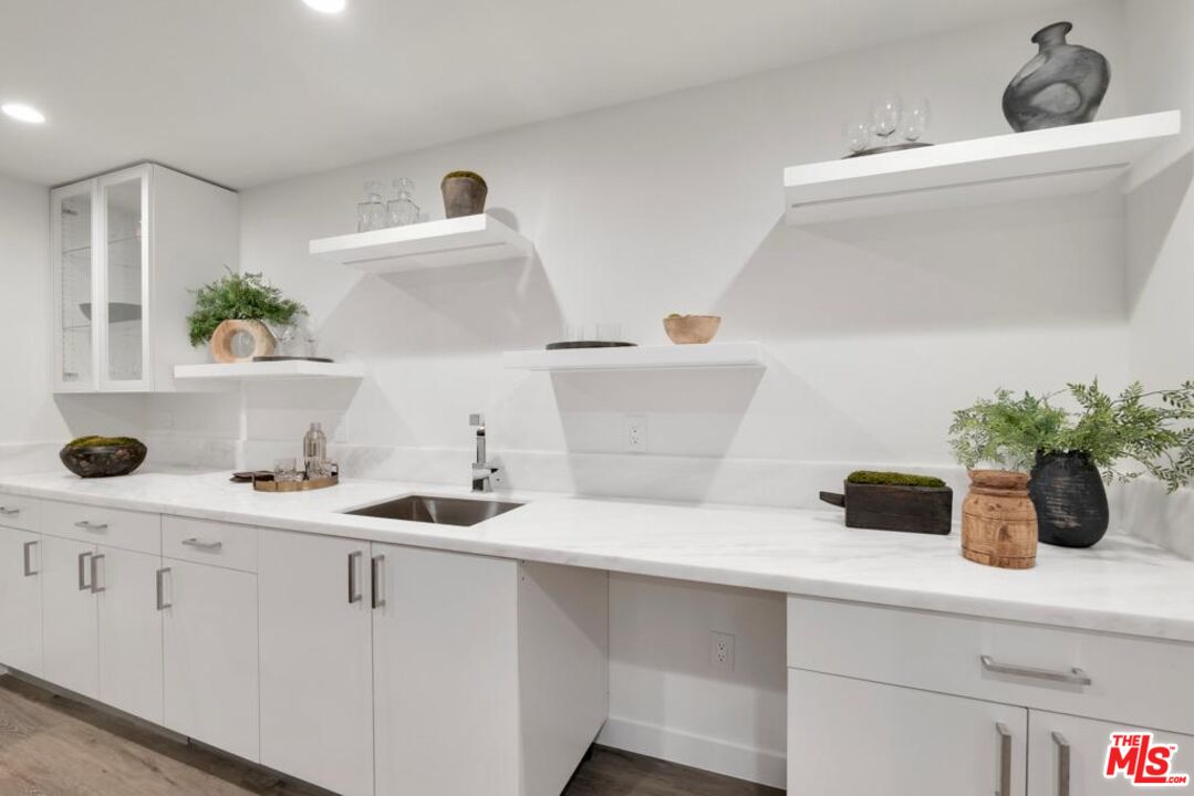 3116 Elvido Dr