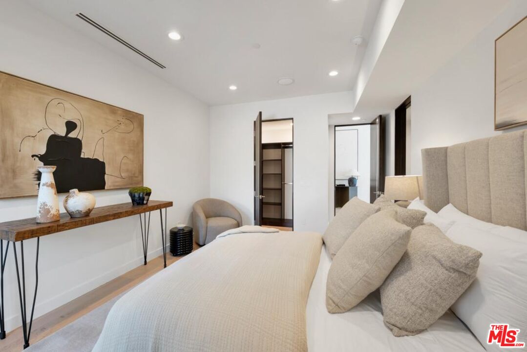 3116 Elvido Dr