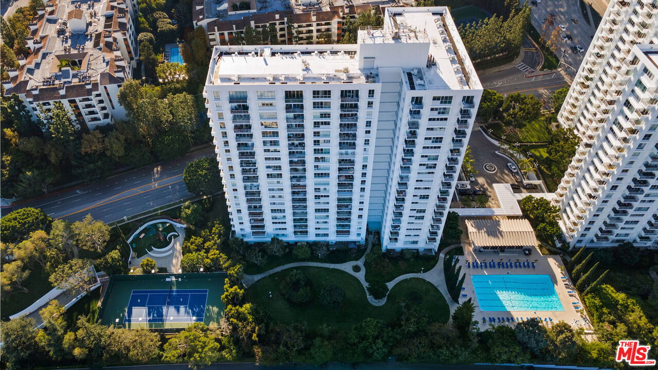2170 Century Park East Unit: 1804