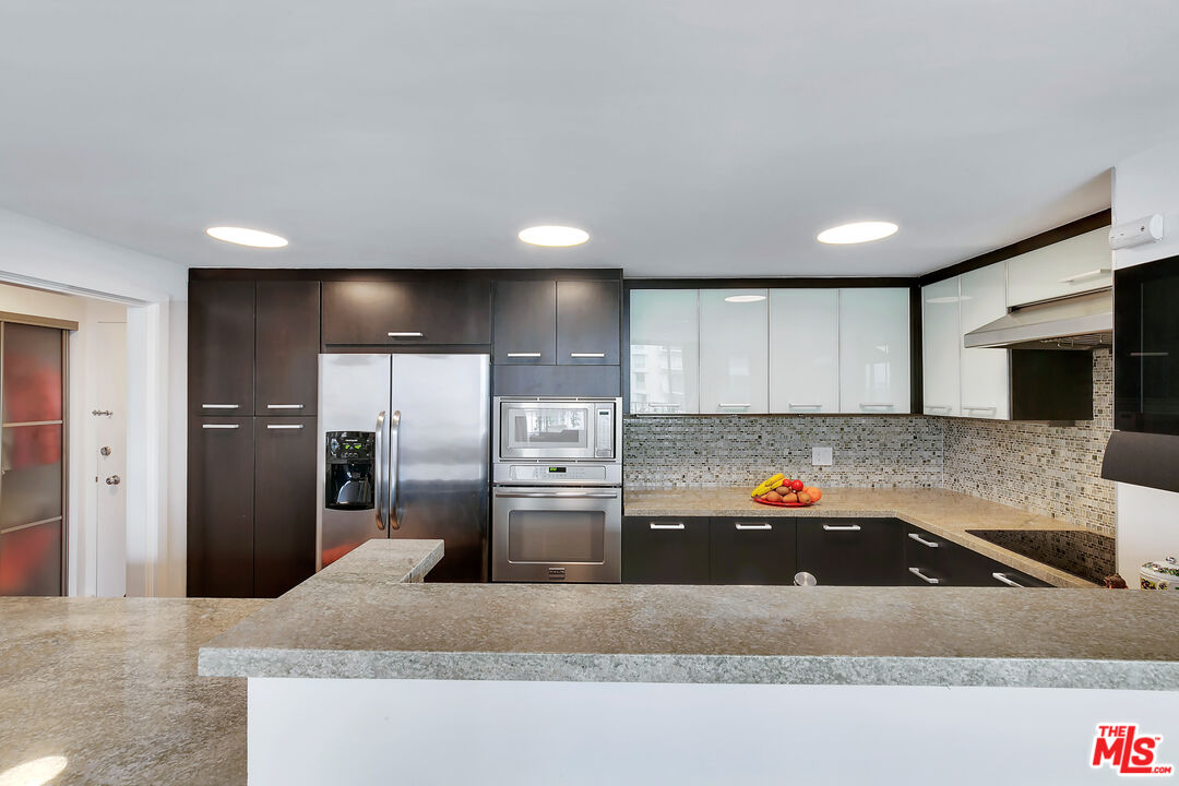 2170 Century Park East Unit: 1804