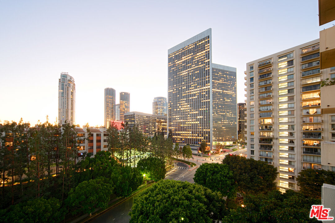 2170 Century Park East Unit: 1804