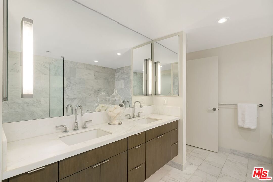 1705 Ocean Ave Unit: 107