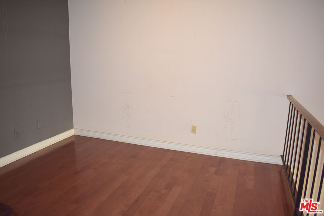 1711 Grismer Ave Unit: 63