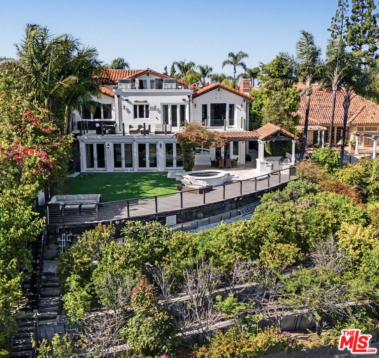 12608 Promontory Rd