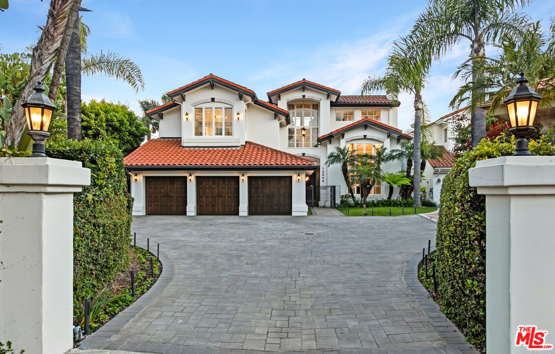12608 Promontory Rd