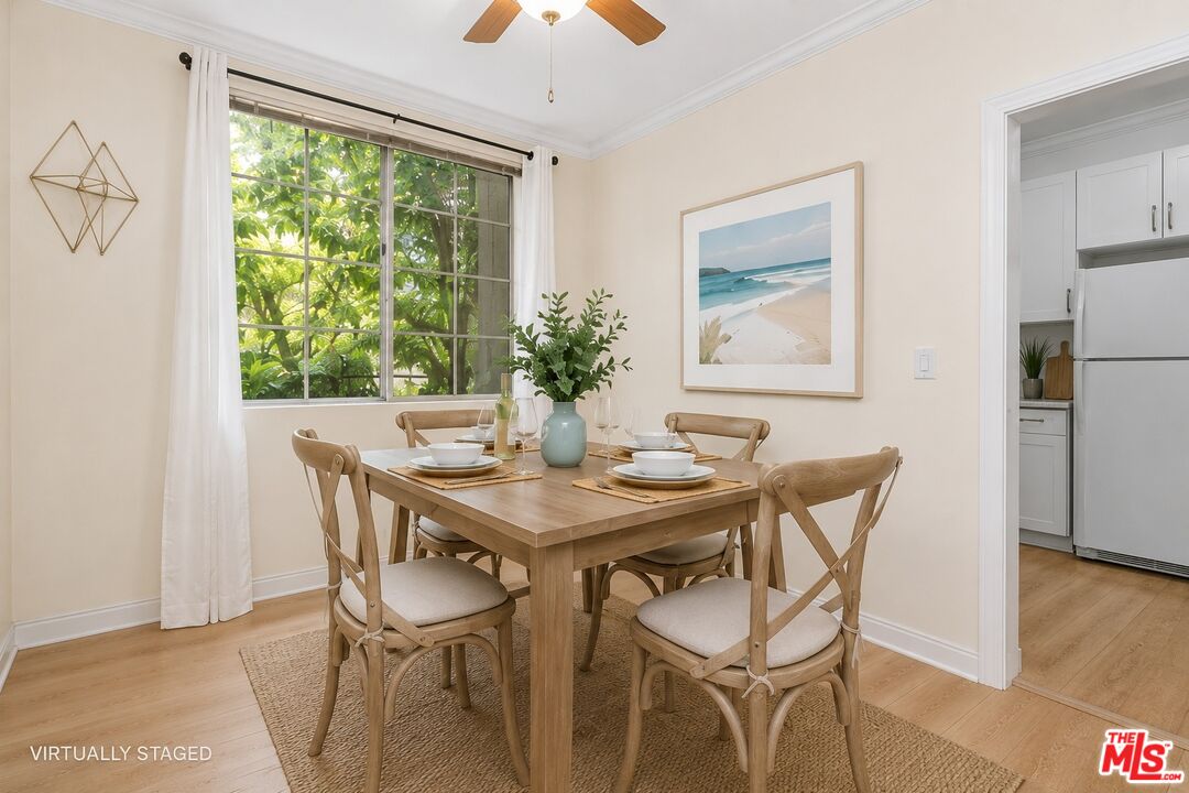 1375 Kelton Ave Unit: 104