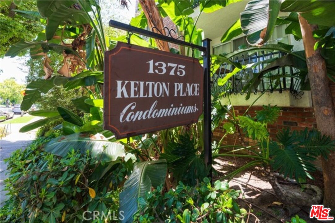 1375 Kelton Ave Unit: 104
