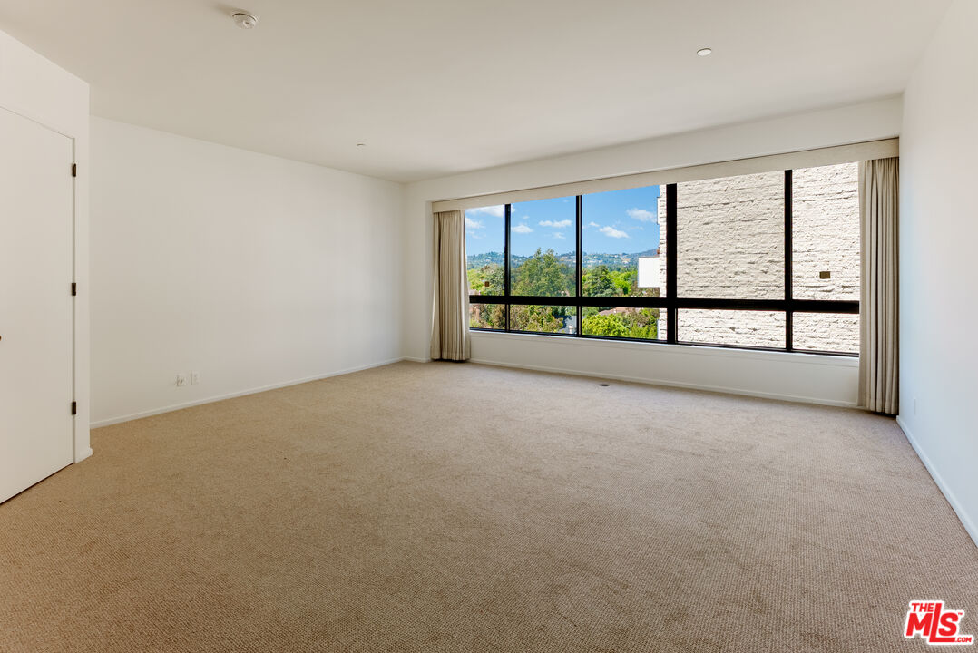 10551 Wilshire Blvd Unit: 1002