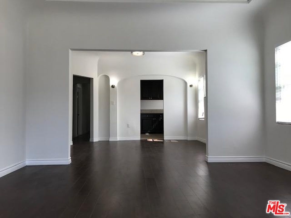 1406 2nd Ave