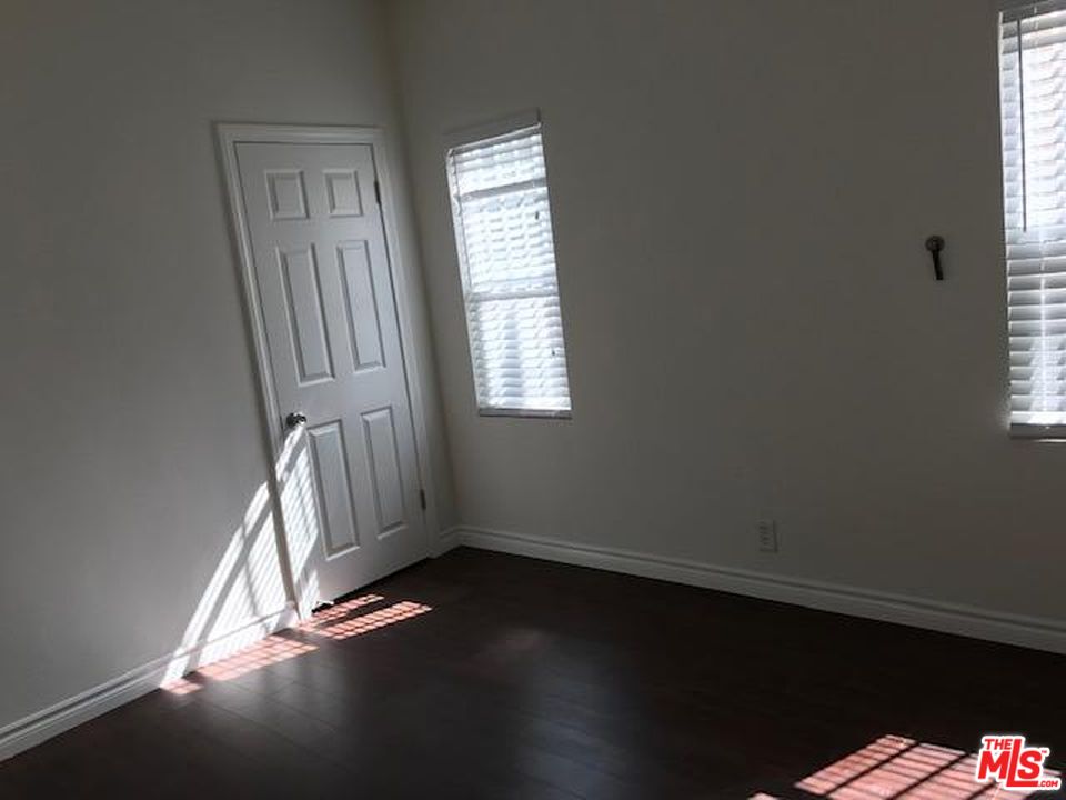 1406 2nd Ave