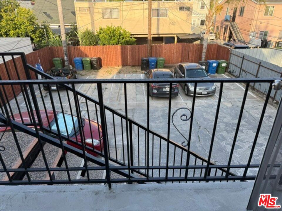 1406 2nd Ave