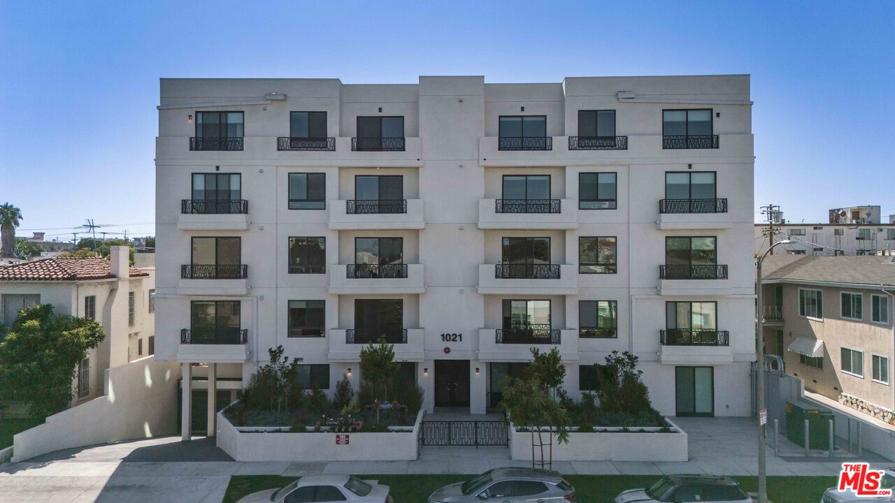 1021 S Shenandoah St Unit: 501