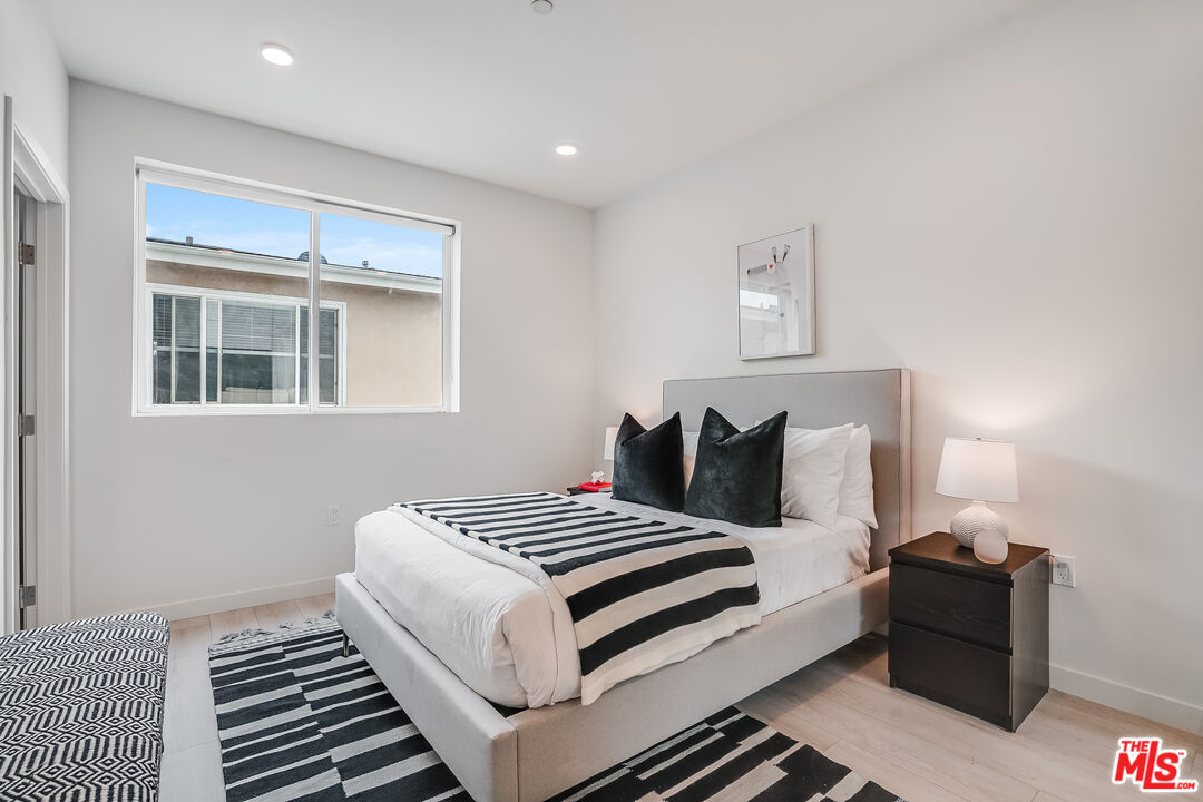 1021 S Shenandoah St Unit: 501
