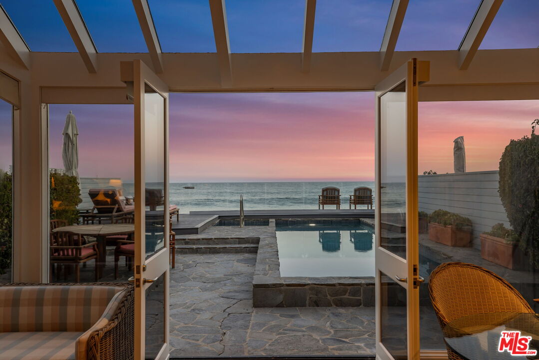 23758 Malibu Rd