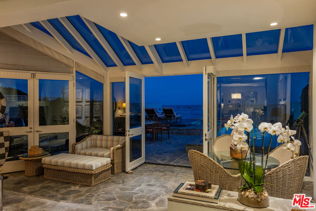 23758 Malibu Rd