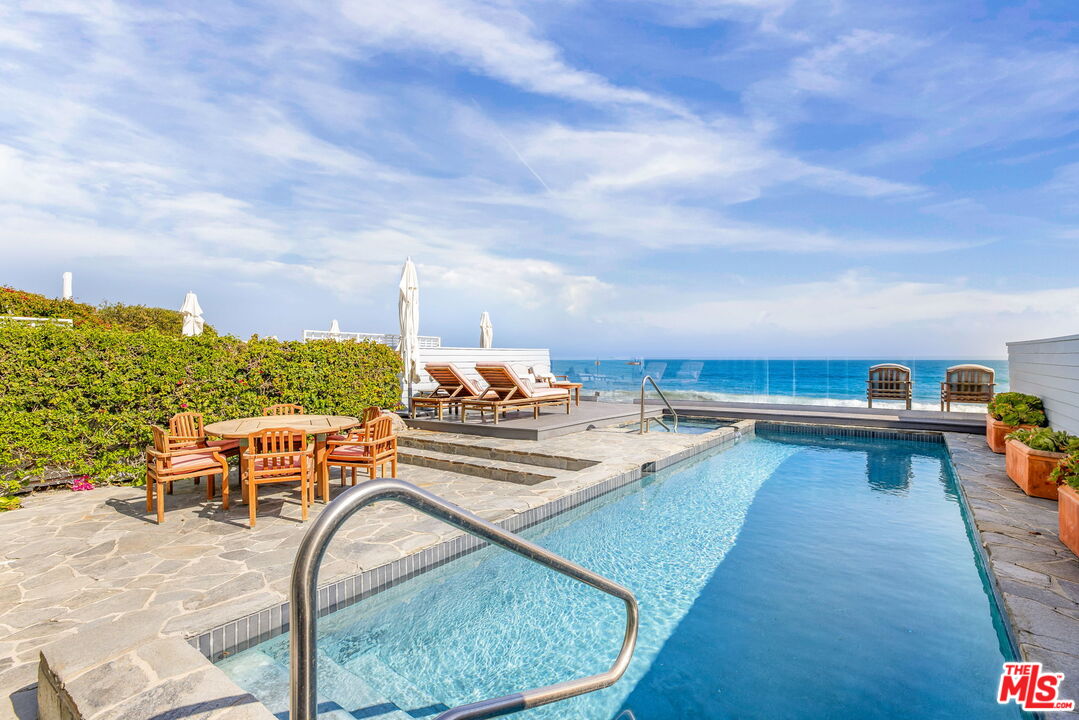 23758 Malibu Rd