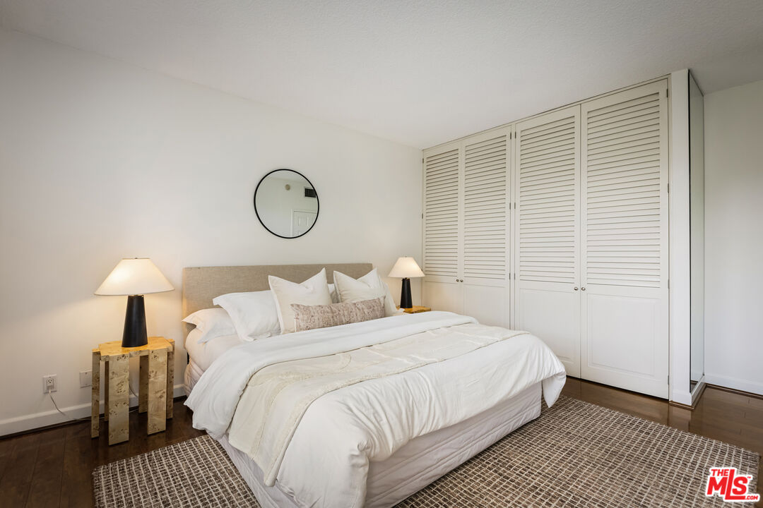 4411 Los Feliz Blvd Unit: 502
