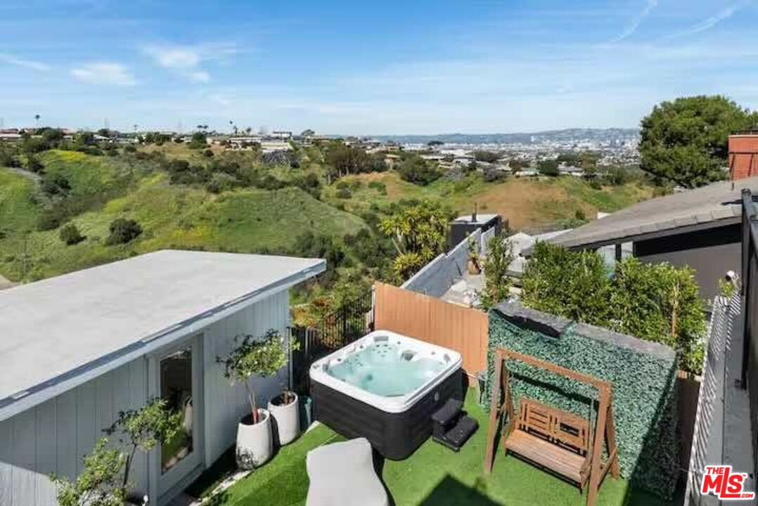 4243 Don Carlos Dr