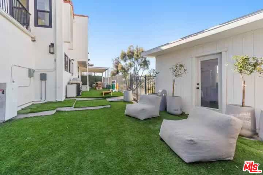 4243 Don Carlos Dr