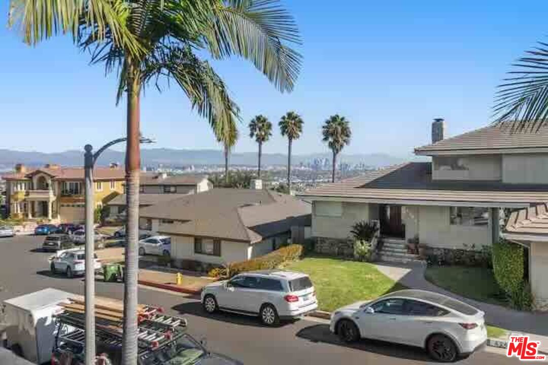 4243 Don Carlos Dr