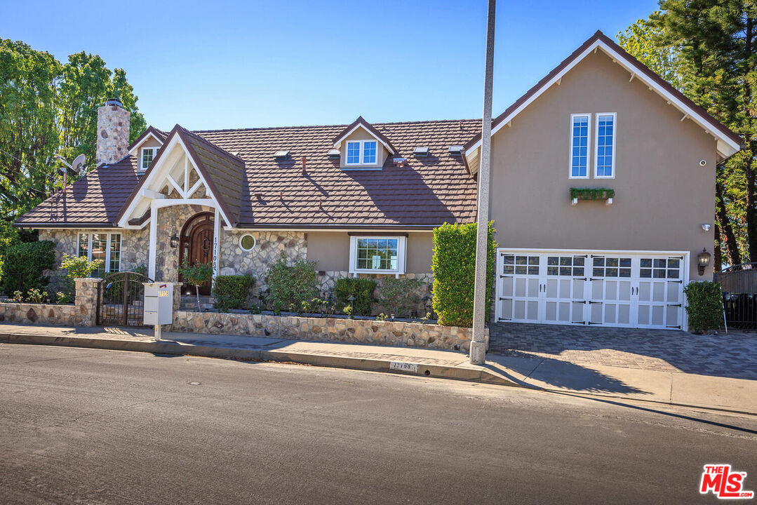 17108 Oak View Dr