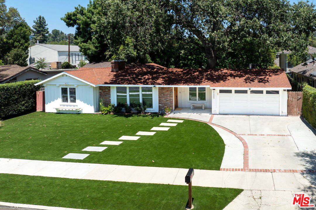 21309 Ibanez Ave