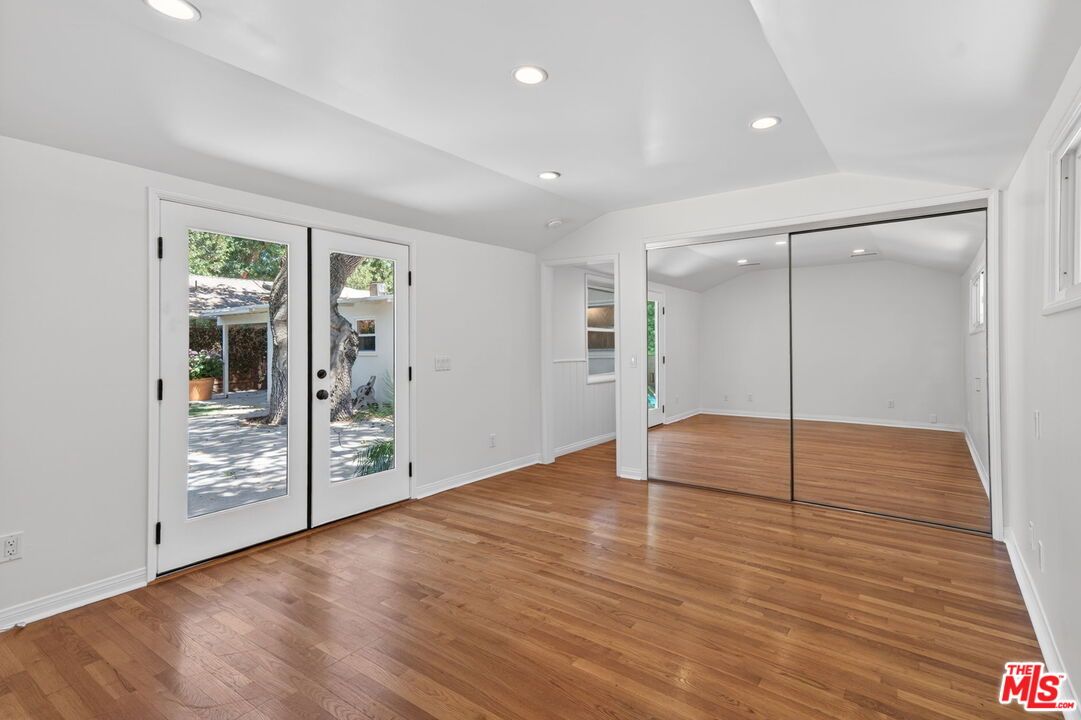 21309 Ibanez Ave