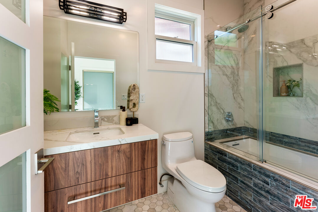 443 W Avenue 37