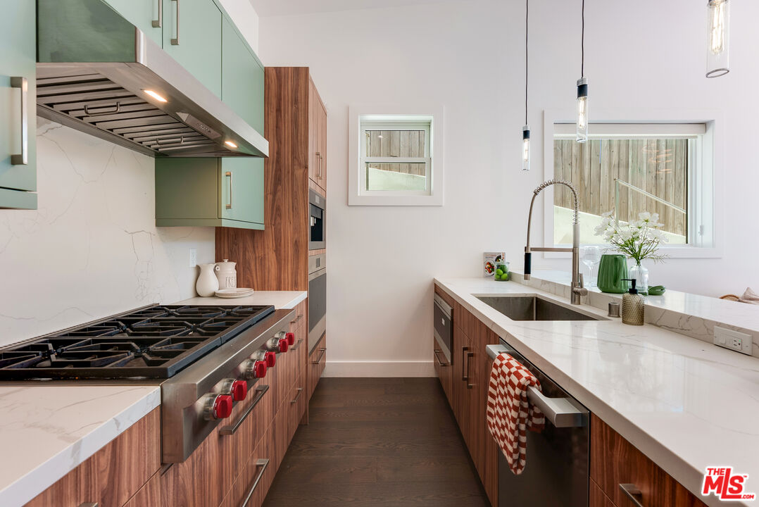 443 W Avenue 37