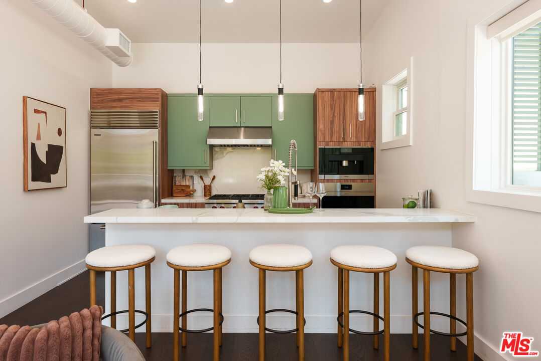443 W Avenue 37