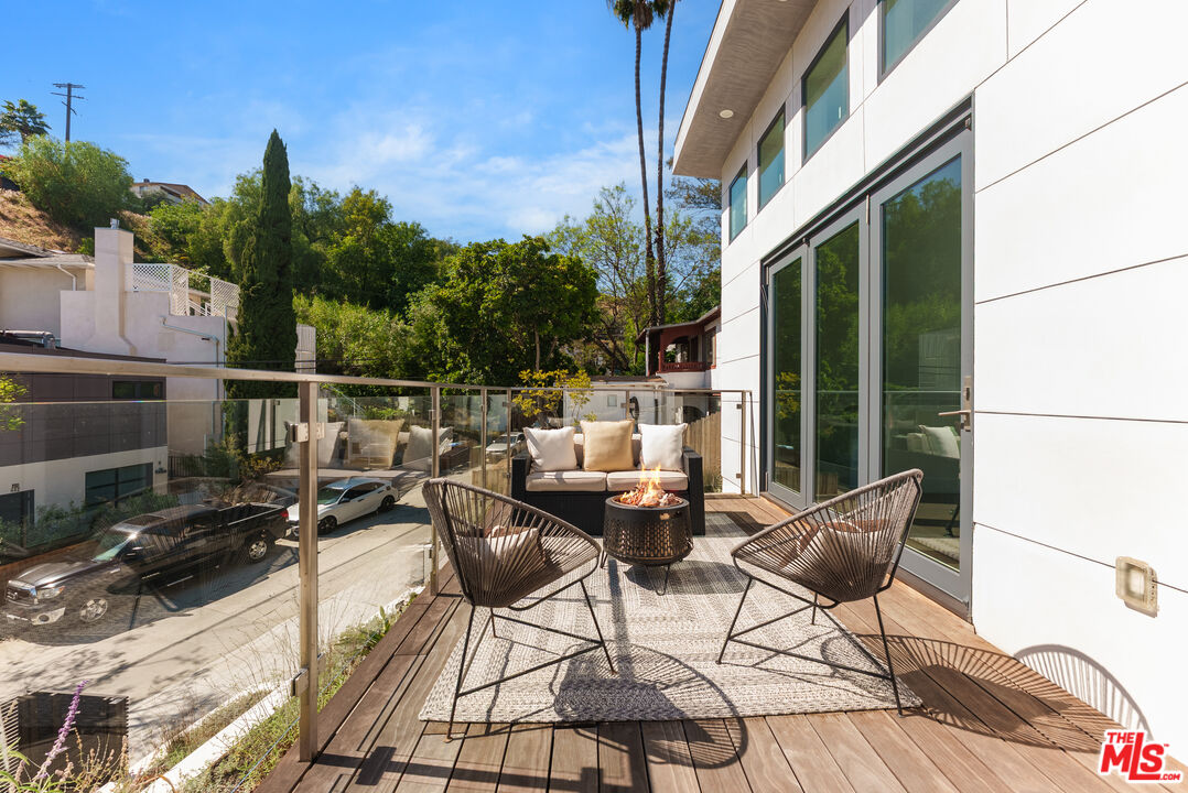 443 W Avenue 37