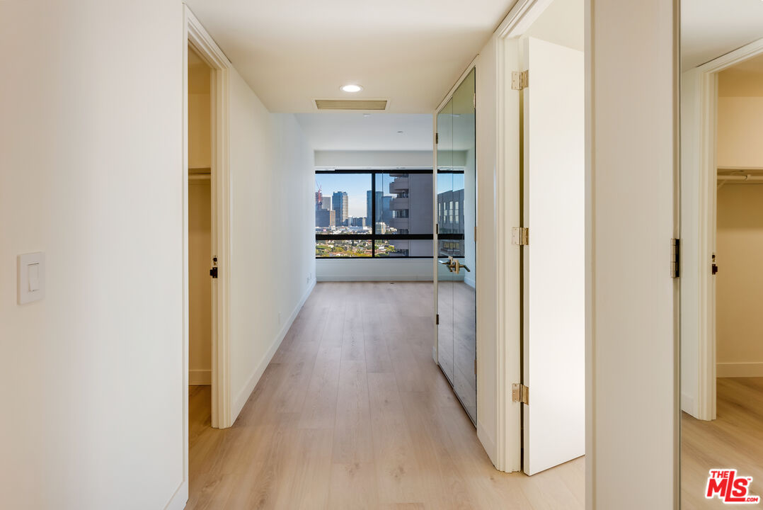 10551 Wilshire Blvd Unit: 1405