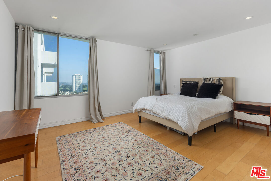 2170 Century Park Unit: 2003