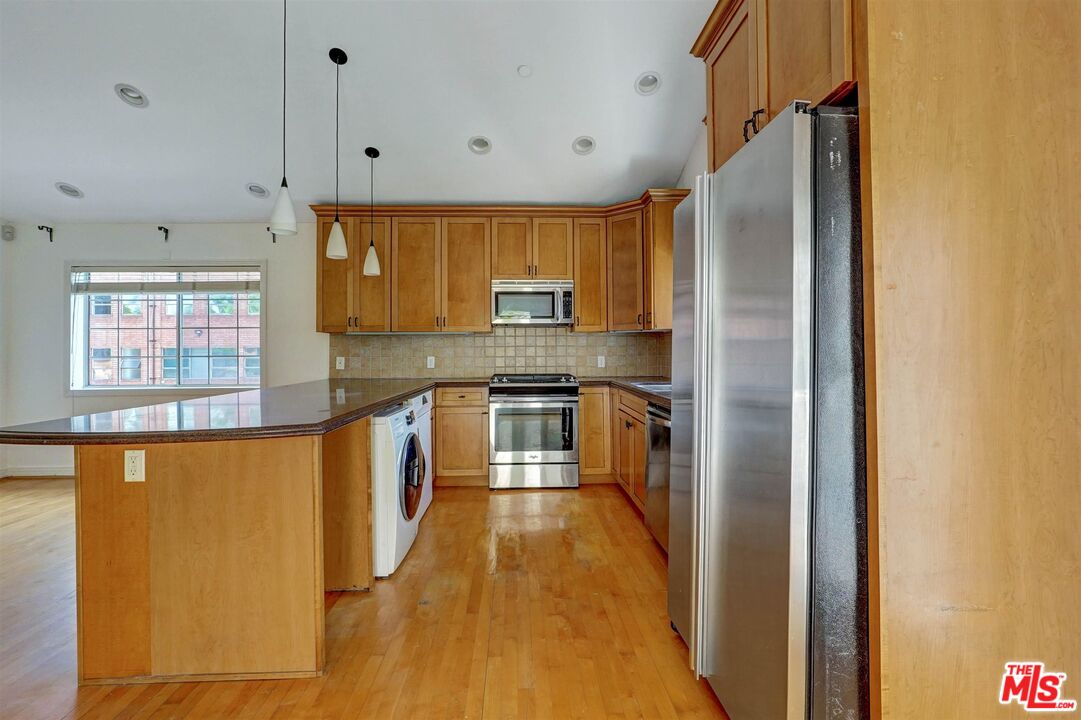 456 1/2 Smithwood Dr