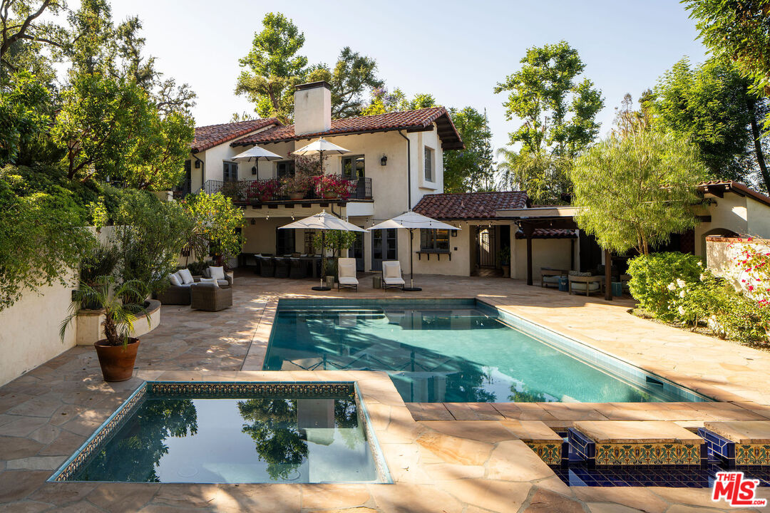 17610 Hidden Oaks Rd