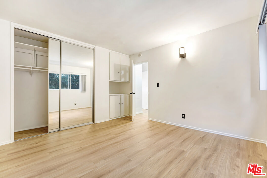 1044 9th St Unit: 3