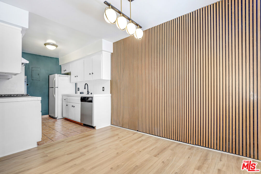 1044 9th St Unit: 3