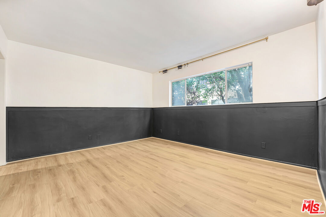 1044 9th St Unit: 3
