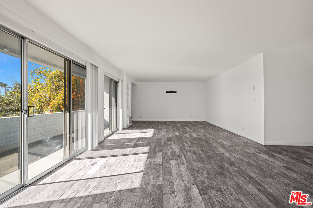 7560 Hollywood Blvd Unit: 109