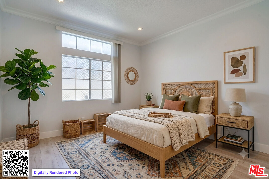 1034 S Shenandoah St Unit: 2