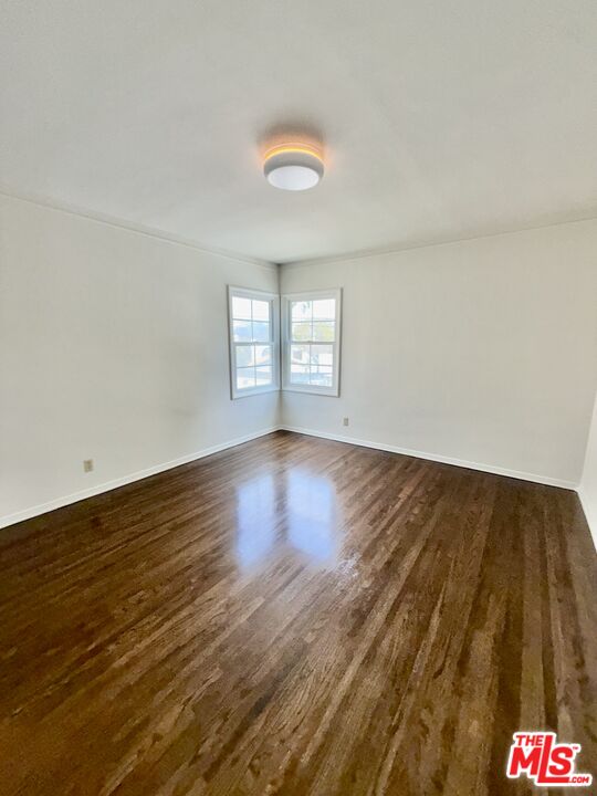 1292 Devon Ave Unit: 1296