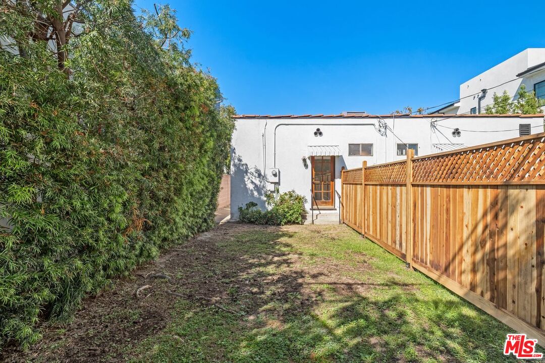 6552 Colgate Ave