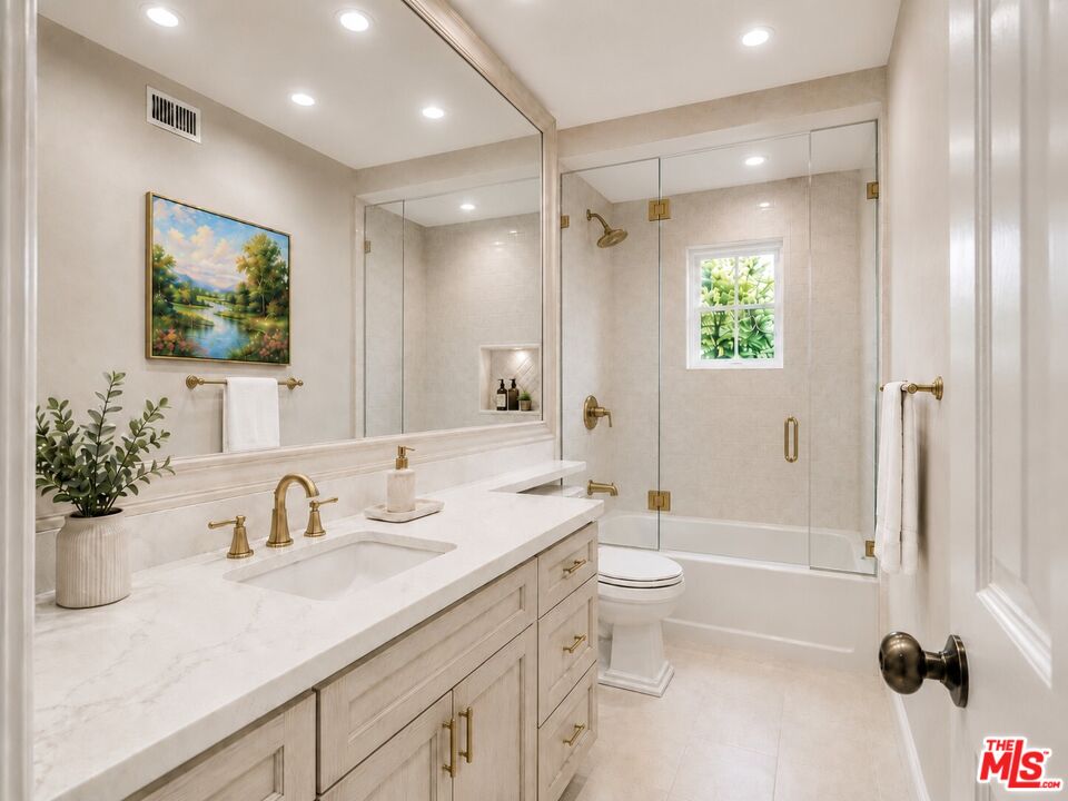 12386 Ridge Cir