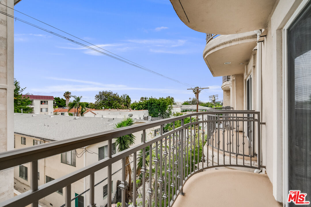 8610 Chalmers Dr Unit: 302