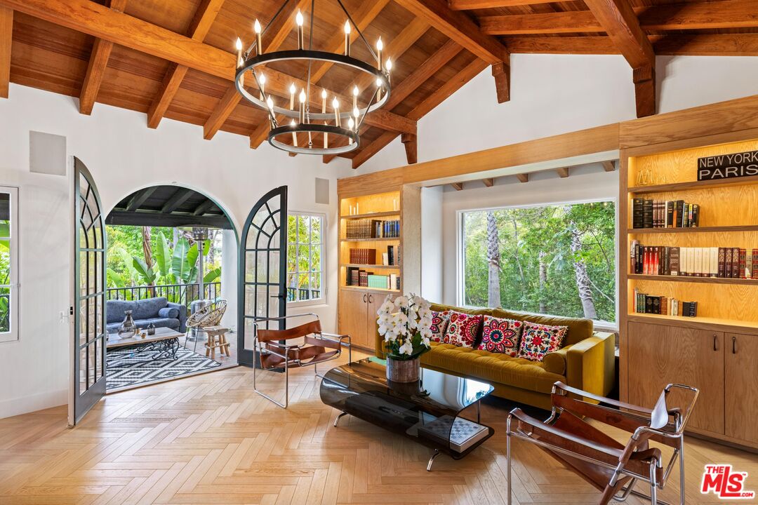 9451 Sunset Blvd