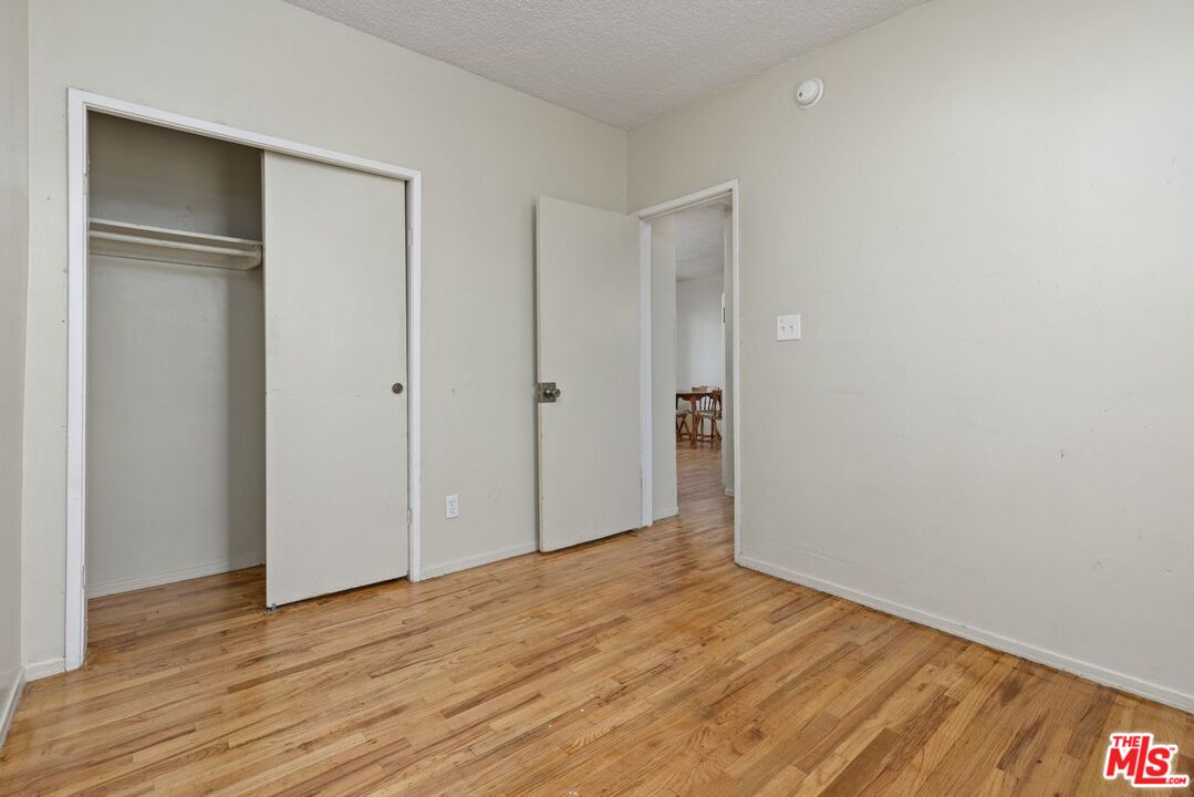 2321 3rd Ave