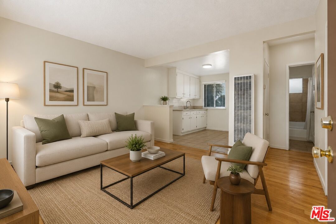 2321 3rd Ave
