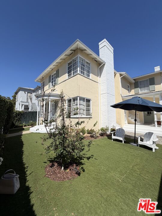 1312 Devon Ave Unit: 1314