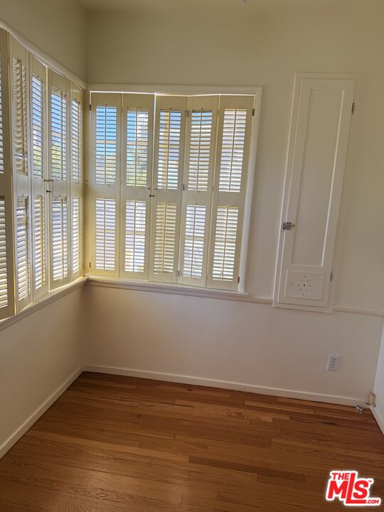 1312 Devon Ave Unit: 1314