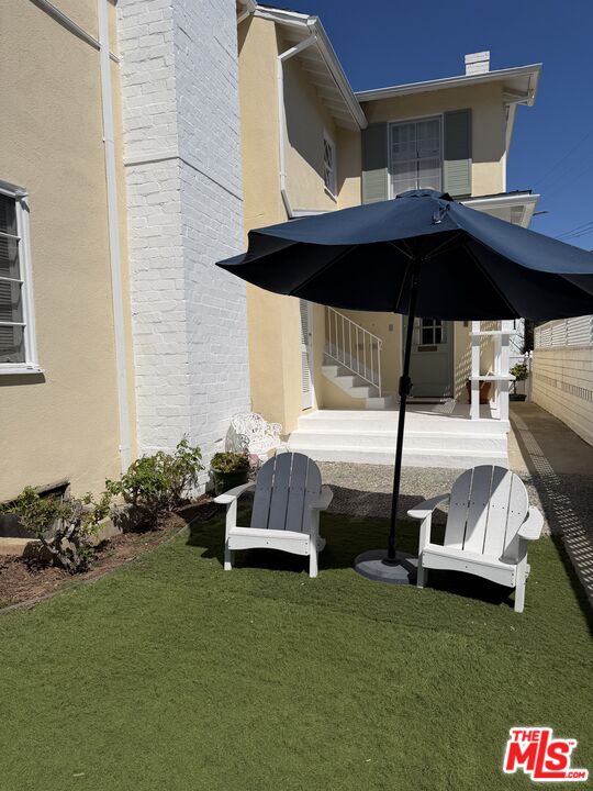 1312 Devon Ave Unit: 1314